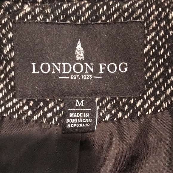 London Fog Black And White Single Breasted Coat Size Medium. EUC - Picture 3 of 6
